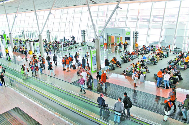 Administradora do aeroporto de Brasília recebeu centenas de cobranças de credores no final de 2014