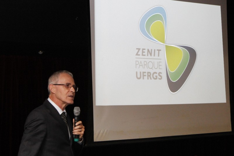 Wagner apresentou a nova logomarca do espa�o, agora chamado Zenit