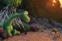 Filme mostra a amizade de um dinossauro com uma crian�a humana