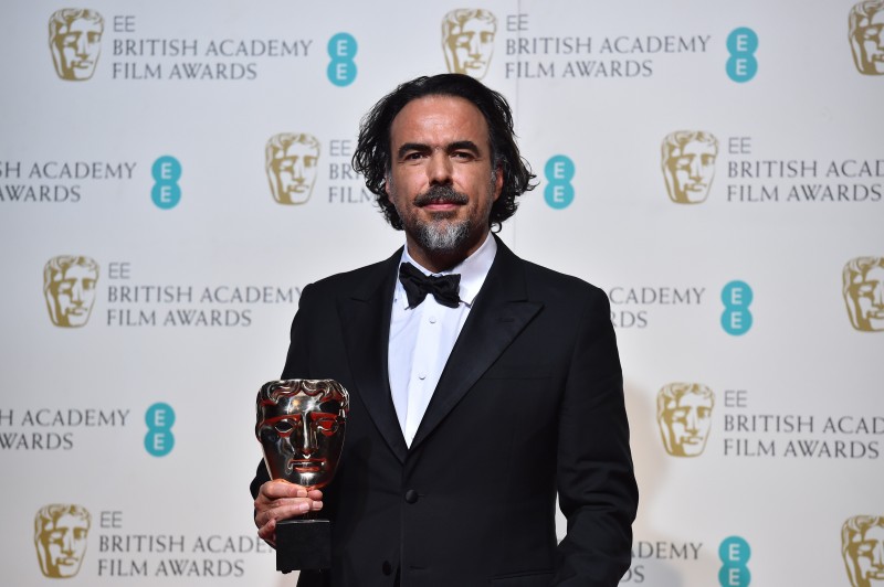Mexicano Alejandro Gonzalez Inárritu recebeu os troféus de melhor diretor e melhor filme por "O regresso" 