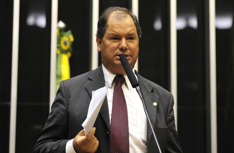 Deputado federal Alceu Moreira e deputado estadual Edson Brum são os mais cotados para o comando