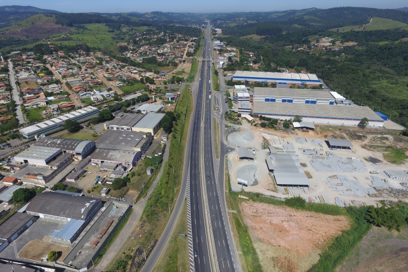 Autopista Fernão Dias, de São Paulo, já está autorizada a emitir papéis para garantir execução de projetos