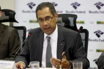 Governo arrecada R$ 105 bilh�es em fevereiro, na quarta alta consecutiva