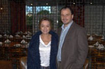 FOTOLegenda 5: Patrícia e Julinho Cavicchioni na inauguração do Galeto Mamma Mia, na expansão do Iguatemi
