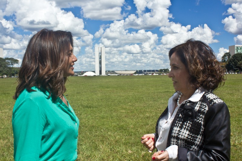 Dira Paes e Stella Miranda em Mulheres no poder, rodado na capital federal