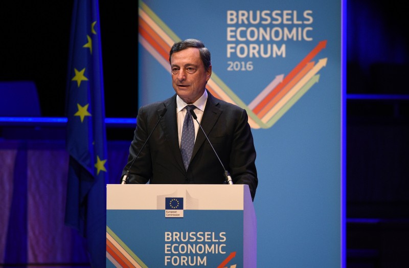 Medidas apenas produziram resultados escassos, disse Mario Draghi