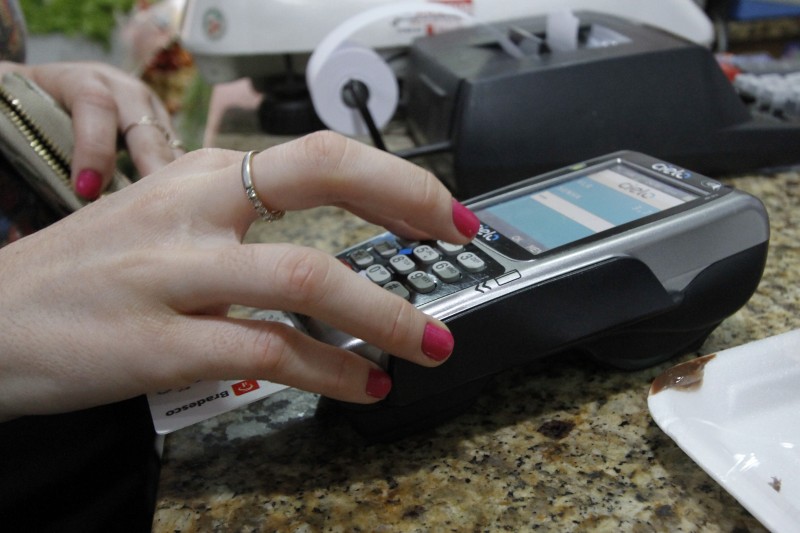  máquinas de cartões ( crédito e débito )  