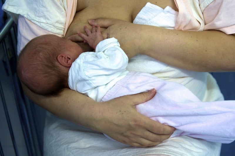 Leite materno previne infecções, além de proteger contra alergias
