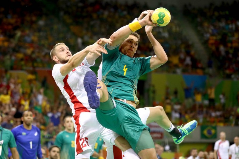 Brasil vence a seleção da Polônia no handebol