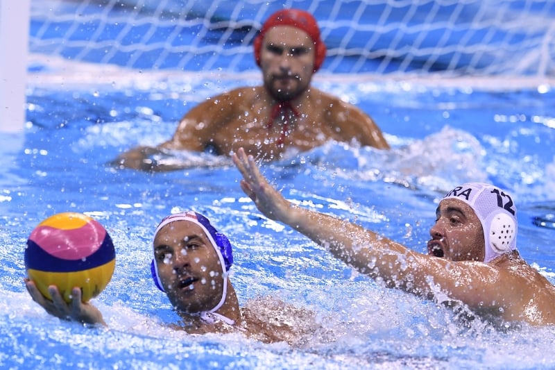 Os croatas s�o os atuais campe�es ol�mpicos e v�o enfrentar Montenegro na semifinal