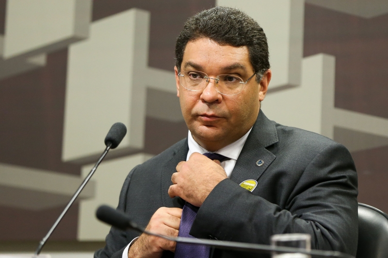INSS consumirá 17,2% do PIB em 2016, afirmou Mansueto Almeida