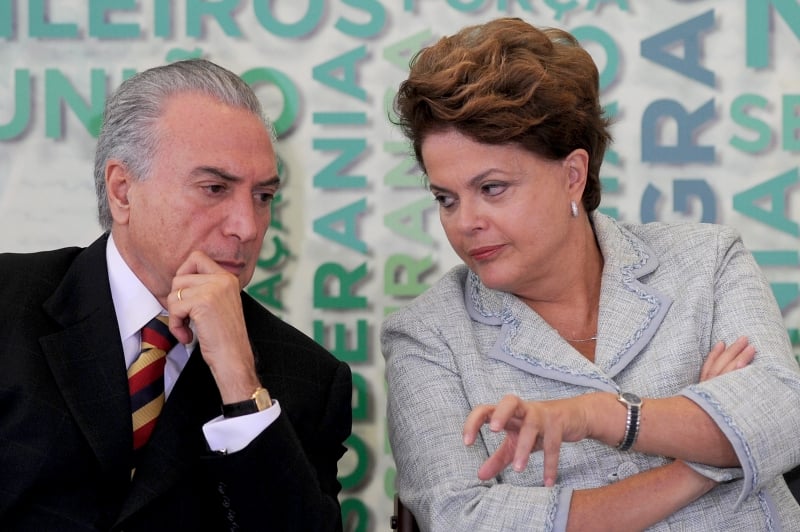  Afastamento de Dilma Rousseff e Michel Temer repercute no pleito municipal