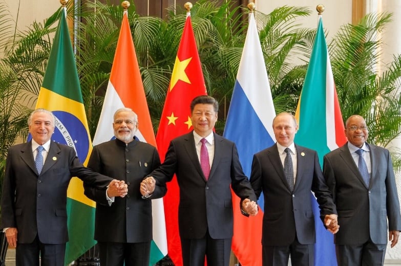 Michel Temer com l�deres da R�ssia, �ndia, China e �frica do Sul durante reuni�o da C�pula do G20