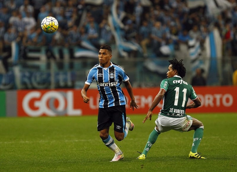 Grêmio e Palmeiras ficaram num empate sem gols neste domingo