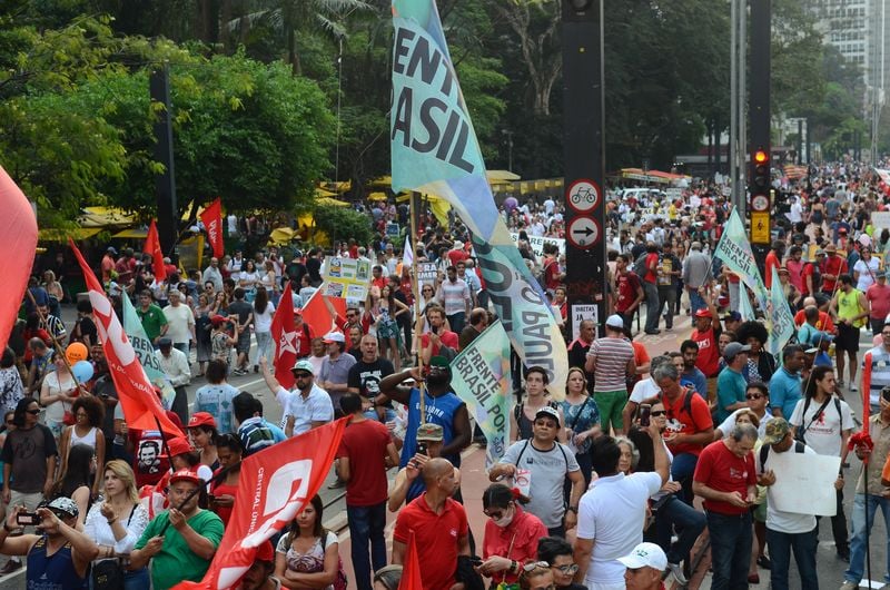 Público estimado na Avenida Paulista foi de 20 mil pessoas