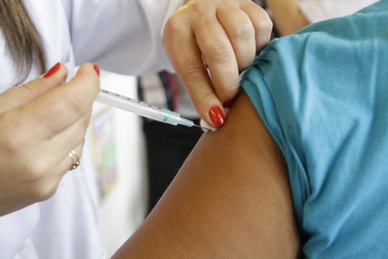 A meta � imunizar 90% de cada popula��o-alvo