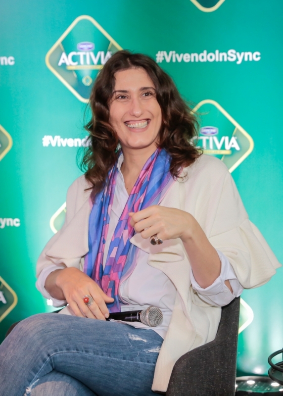 Paola Carosella participou do brunch da nova campanha Activia, #vivendoemSync, no Le Bistrot