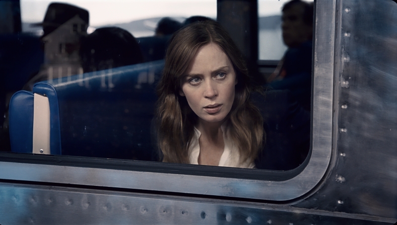 Emily Blunt estrela o thriller A garota no trem