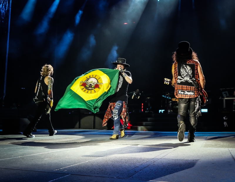 Show da banda Guns 'N Roses em Porto Alegre no Est�dio Beira-Rio, em 8/11/2016.
Turn� Not in this lifetime. Com Axl Rose, Slash e Duff McKagan.
Guns and Roses
