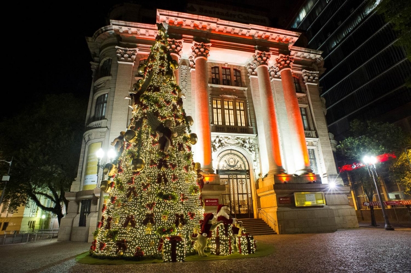 Santander Cultural inaugura �rvore de Natal com m�sica neste s�bado