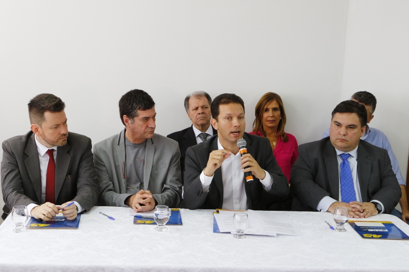 Nelson Marchezan Jr. anuncia mais secretários - Na sede do PSDB. Na foto: Eduardo Wolf, Luciano Alabarse, Marchezan e Bruno Miragem