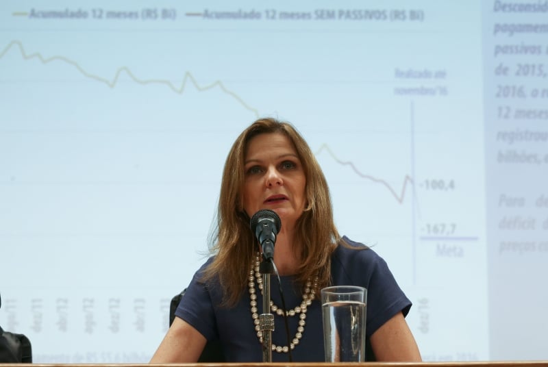 Ana Paula Vescovi informa que Tesouro fará aporte adicional para reduzir 'restos a pagar' 
