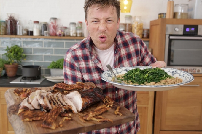 Jamie Olive, chef inglês, fecha restaurante temendo efeitos do Brexit