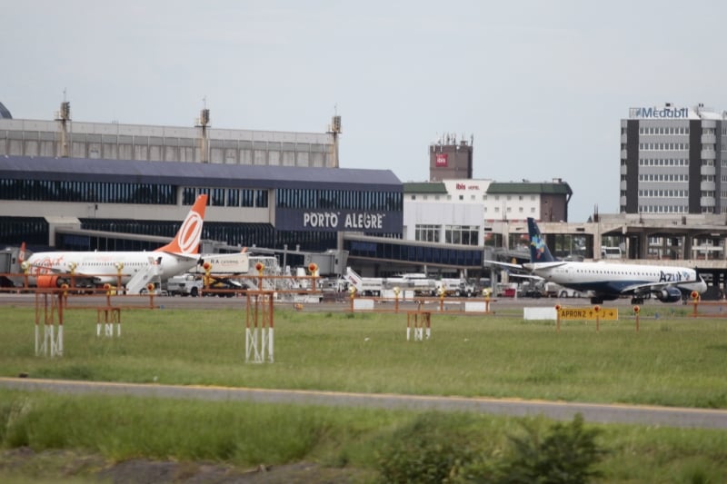 Aeroporto Internacional Salgado Filho, vista do lado oposto da Pista de pousos e decolagens