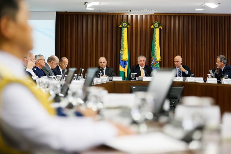Temer afirmou que as Forças Armadas vão atuar dentro dos presídios brasileiros para ajudar nas inspeções