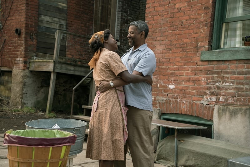 Viola Davis e Denzel Washington revivem no cinema a peça Um limite entre nós