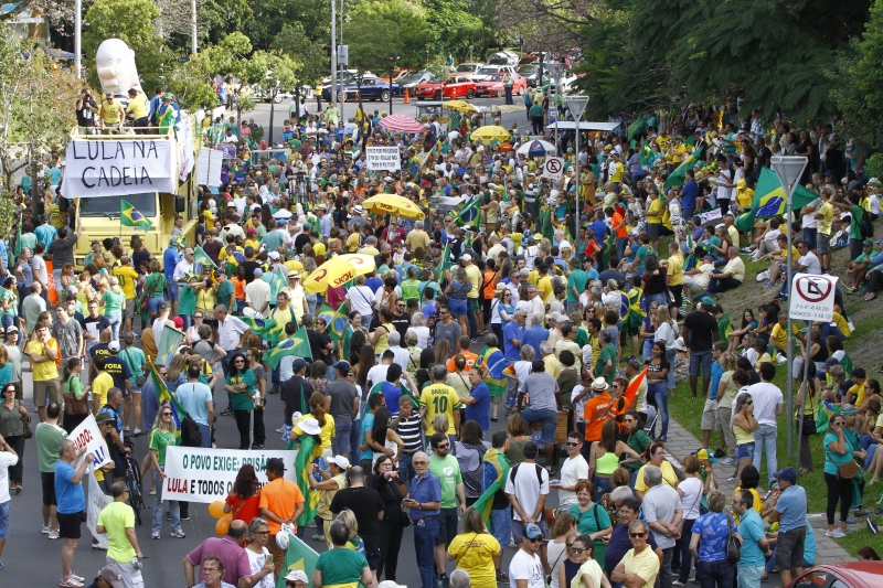 Mobilização no Parcão reuniu menos pessoas do que em 2016 nas ações pelo impeachment de Dilma