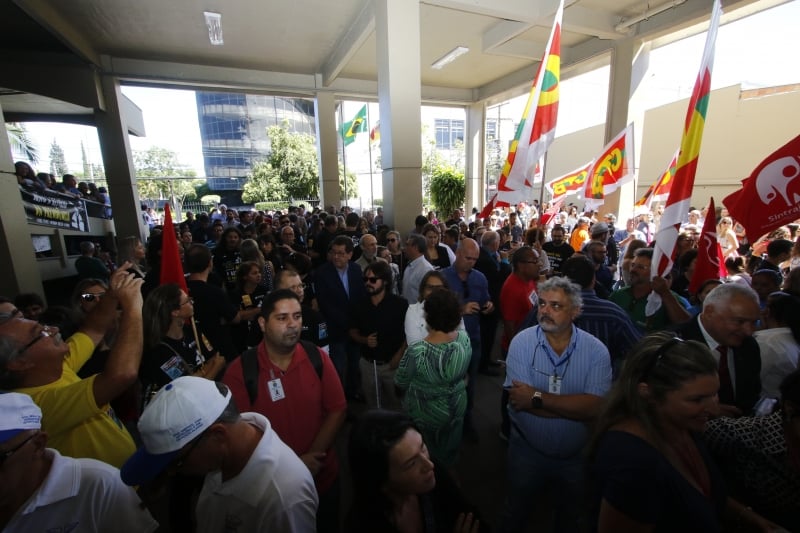 Entidades se uniram em reação a declaração de Rodrigo Maia, que defende extinção da Corte