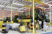 PMI industrial do Brasil sobe a 53,4 em mar�o, revela IHS Markit