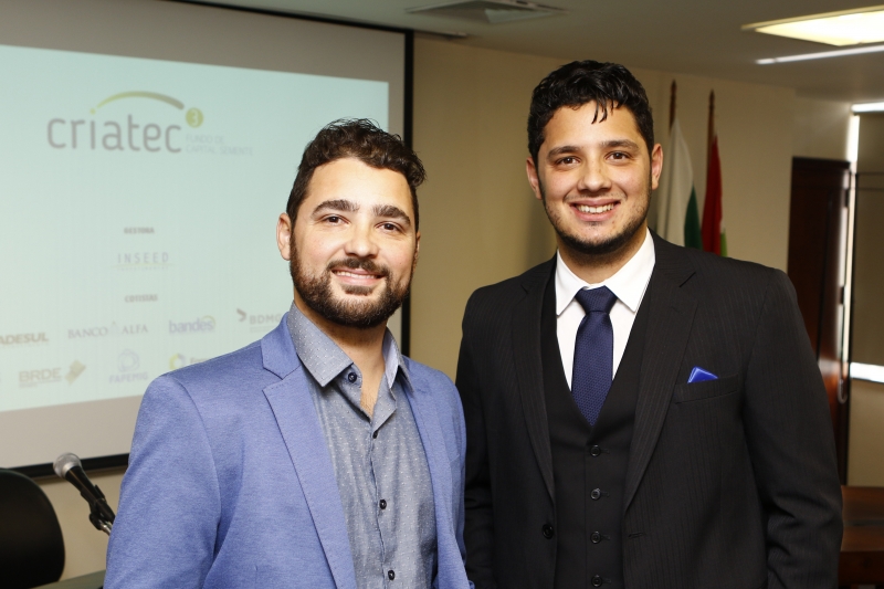 Leonardo Guedes (e) e Thiago Martins (d) são os sócios fundadores