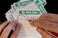 Mega-Sena acumula e prêmio pode chegar a R$ 29 milhões