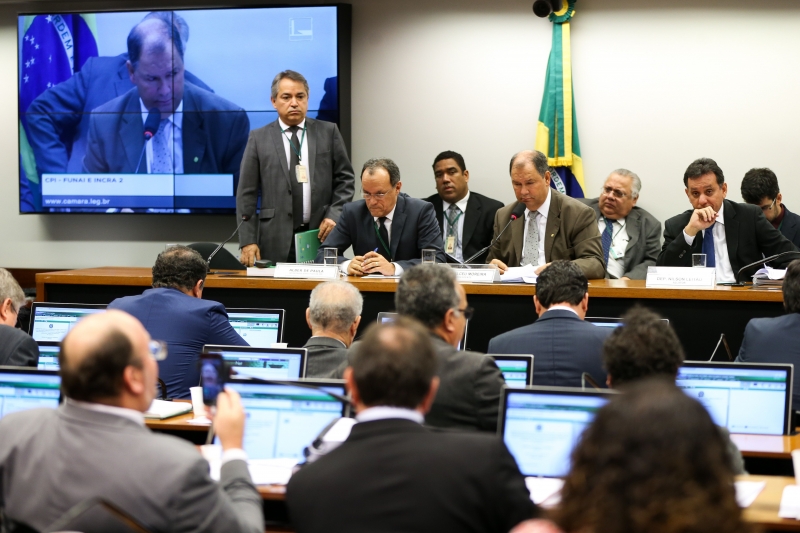 Reunião da Comissão Parlamentar de Inquérito (CPI) da Funai e Incra 2 para discutir e votar o parecer do relator, deputado Nilson Leitão 