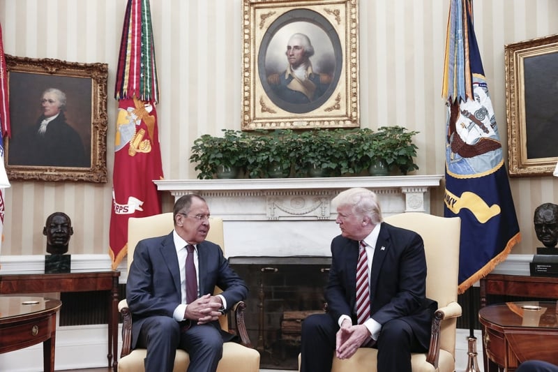 Compartilhamento teria ocorrido em encontro de Trump com Lavrov