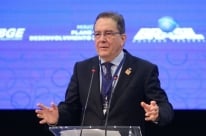 Brasil precisa superar 'incompetência' para reformas, diz presidente do BNDES