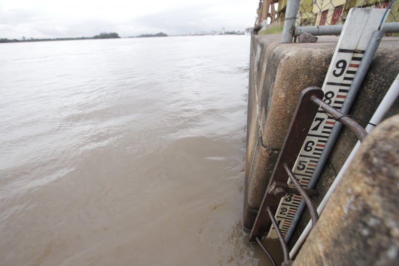 Prefeitura de Porto Alegre monitora o n�vel do rio Gua�ba no Centro