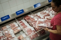 Sem exportar, setor de carne j� acumula preju�zo com greve de caminhoneiros