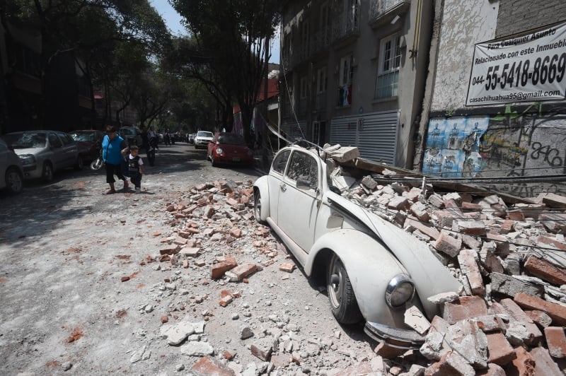 Resultado de imagem para terremoto no méxico 19/09/2017