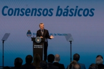 Animado com vit�ria eleitoral, Macri anuncia pacote de reformas pol�micas