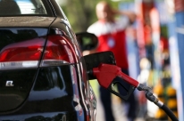 Petrobras aumenta pre�os do diesel e da gasolina nas refinarias
