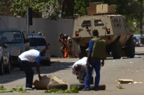 Sede do Ex�rcito e embaixada da Fran�a s�o alvos de ataque em Burkina Fasso