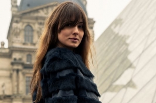 Nathana Schilling, da Fly Models, estrela a campanha da Tannerie, fotografada em Paris