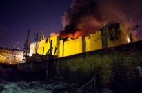 Mortos no inc�ndio em shopping na Sib�ria sobe para 64