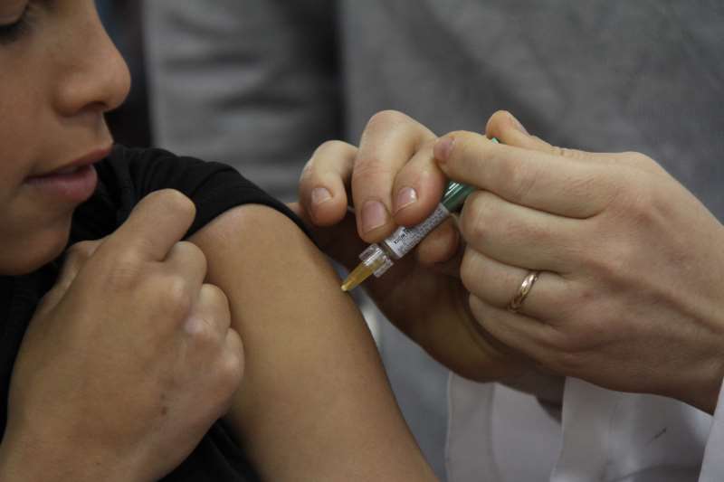 Farroupilha, na Serra ga�cha, imuniza meninos contra o HPV desde 2013